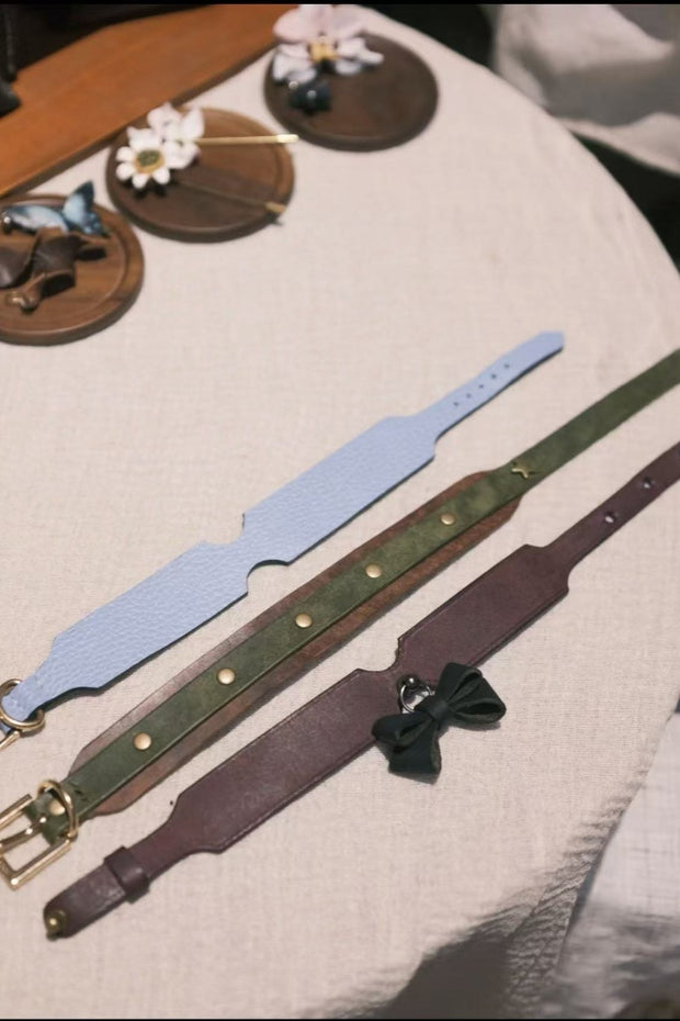Himalayan Grace with Bow