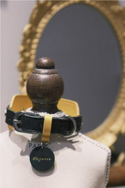 Nameplate Noir Collar