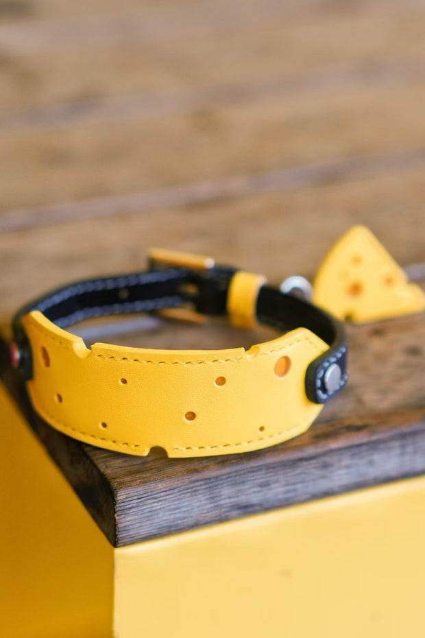 Cheesy Jerry Collar